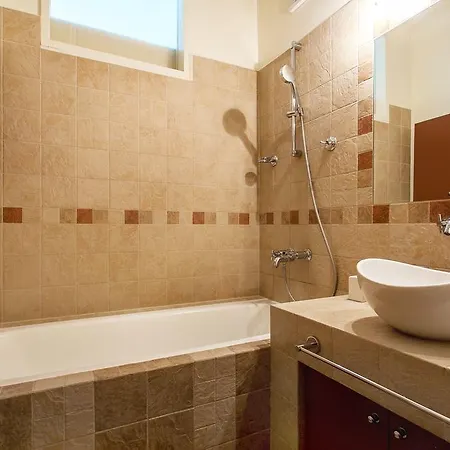 דירה City Heart Apartment