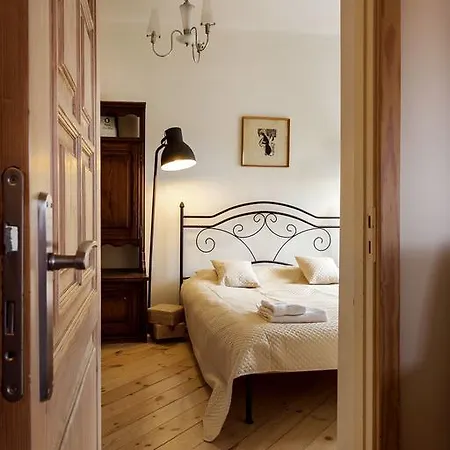 City Heart Apartment דירה *