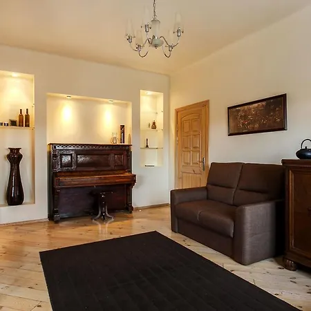 דירה City Heart Apartment *