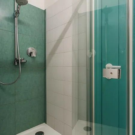 דירה City Heart Apartment *